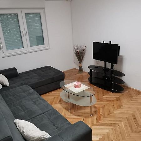 Ad Apartman Bileca Екстер'єр фото